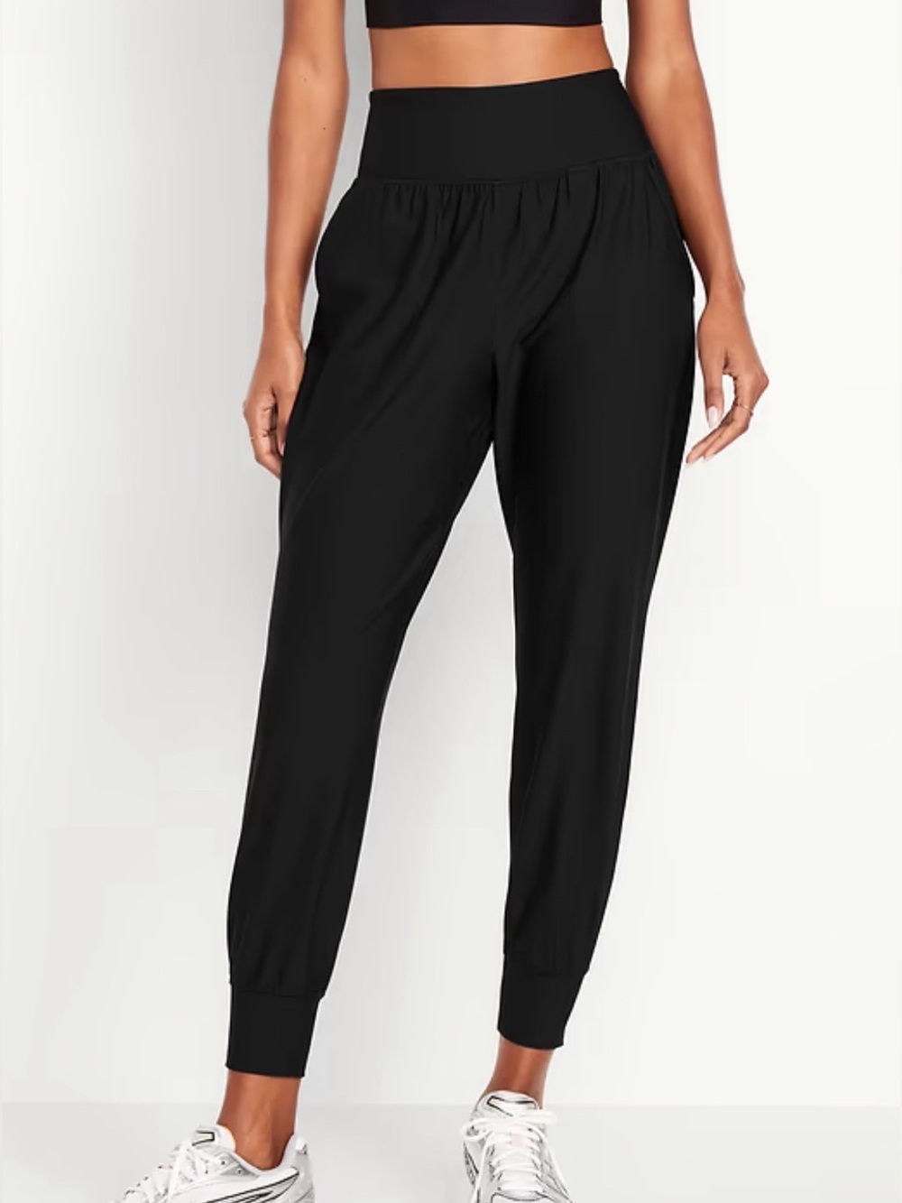 Old Navy NWT Powersoft black jogger pants, large